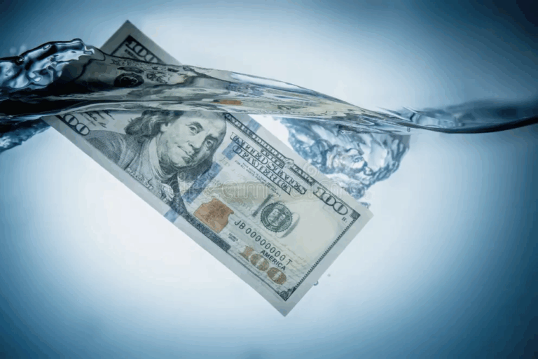 “El dólar recupera aliento con acuerdos comerciales, pero su futuro brilla en sombras”